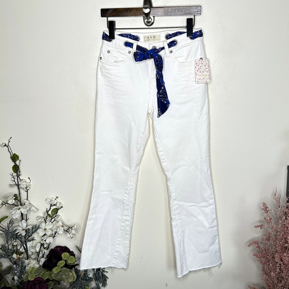 FREE PEOPLE Belt Out Cropped Bootcut Jeans Ocean Isle White {PP9} - Picture 2 of 6
